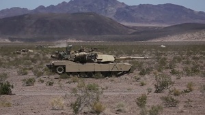1st Tank Bn. blasts through Exercise Desert Scimitar 2014 (B-Roll)