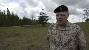 Minister of Defense Visits Soldiers