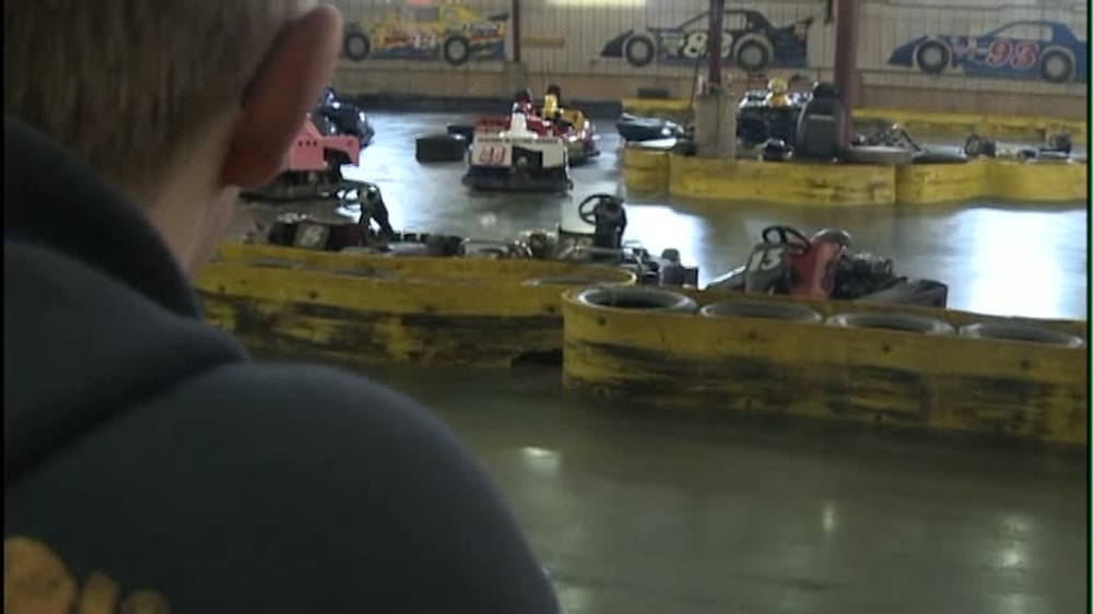 Go Karts : Flags & Wheels