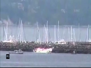 Man falls overboard, vessel allides and sinks at Elliott Bay Marina