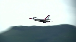 Thunderbirds Arrival at Hill AFB 2014