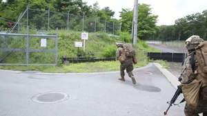 Marines conduct MOUT during Fuji Warrior