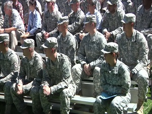 General Martin Dempsey visits soldiers at Fort Shafter, HI