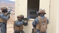 Marines from 3/1 teach Midshipmen MOUT