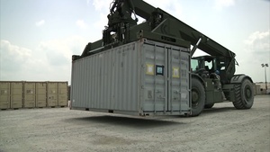 Cargo Specialists Pick Things Up and Put Things Down for Vibrant Response '14