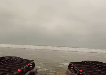 Experimental Autonomous Underwater Vehicle explores the ocean floor