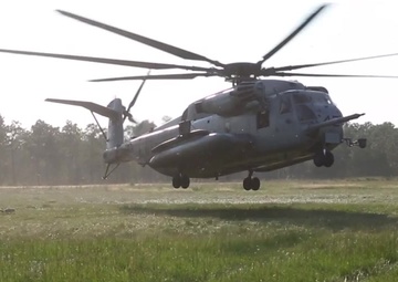 EFFS Teams Conduct Amphibious Assaults, Aerial Raid Training