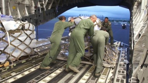 Hawaii Air National Guard’s 204th Air Lift Squadron Delivers Ice to Hilo