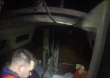 Two Missing Boaters Found Alive 10 Miles Northwest of Anclote Key, Fla.