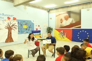Marines, Sailors Visit Local Elementary School