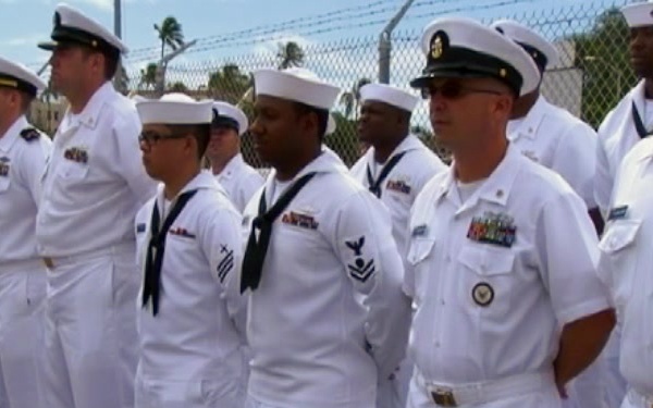 USS Michael Murphy Departure