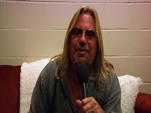 Motley Crue Military Shoutout