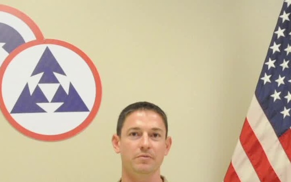 Maj. Auchey Gives Steve Mariucci a Shout-Out