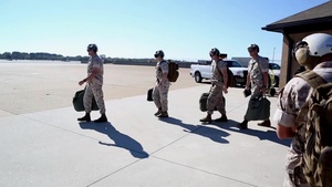 2D MEB Marines Board Osprey (MV-22)