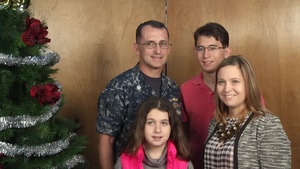 Cmdr. David Lee