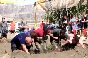 Soldiers Update: Tough Mudder