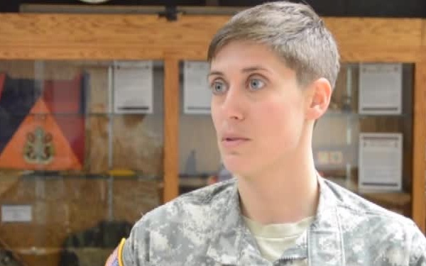 Minnesota Soldier First Female to Complete Bradley Commanders Certification Course