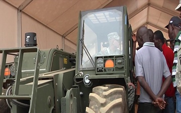 JFC-UA Service Members Train NGOs, Liberians on Forklift