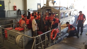 11 Rescued After Ship Sinks Off Oahu