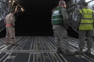 Operation Odyssey Dawn – Loading a Hungarian C-17