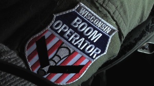 PGA Golfers Visit 128 ARW Airmen