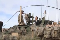 Senator visits Alaska troops training in California