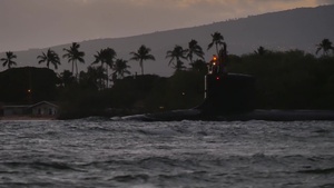 B-roll USS Texas (SSN 775) Getting Underway