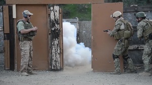 Multimedia: Navy combat cameramen practice close-quarters-battle techniques