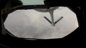 KC-135 Refuels A-10 Over Iraq