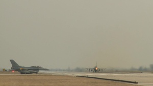 F-16s Head to Estonia for Training