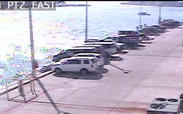 Boat crashes into Coast Guard Base Miami Beach
