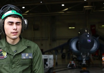 VMAT-203 Marines Conduct Maintenance