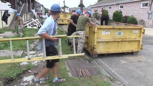 22nd MEU Marines, Sailors, Coalition Forces Assist Project Homecoming for Navy Week
