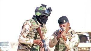 Iraq Army Training -  Clearing obstacles