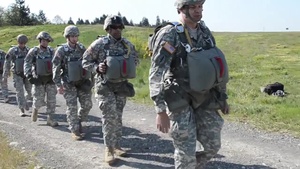 1-19th Special Forces Group Conduct Static Line Jump Training