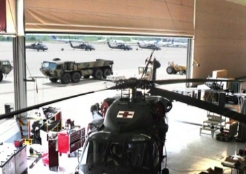 Tennessee Army National Guard Aircraft Arrive at Joint Base Berry Field