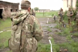 Soldiers Update: Close Combat Training