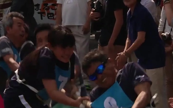 Sailors from USS Shiloh Compete in a Tug-of-War Tournament during the Black Ship Festival