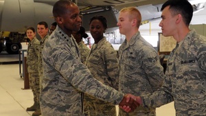 AMC/CC visits with Mobility Airmen at Fairchild