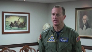 Vice Adm. Mike Shoemaker Visits USS George Washington