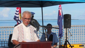 President Tong Discusses the Millinocket Landing in Kirabati