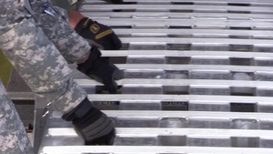 Soldiers from 102 Oregon CERFP Arrive in Hawaii for Vigilant Guard/ Makani Pahili 2015 Exercise
