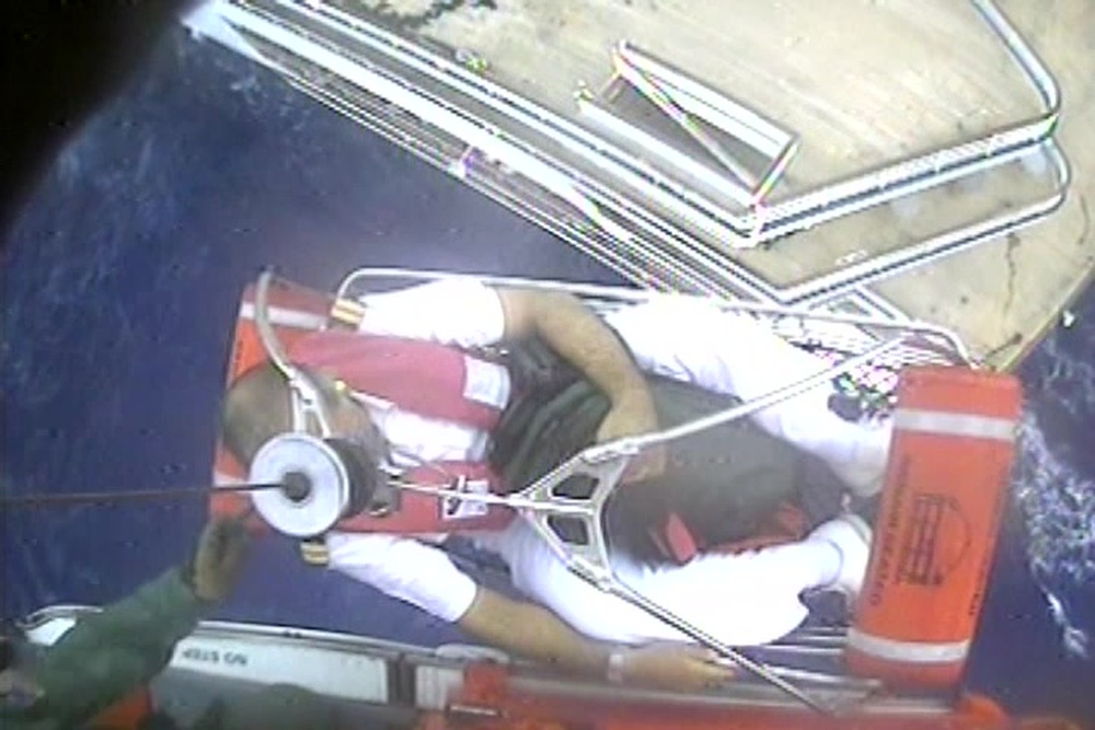 DVIDS - Video - Coast Guard Medevacs 71-Year-Old Man