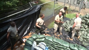 La. National Guard Engineers Protect Infrastructure Ahead of Flood