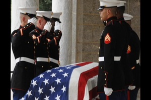 Funeral Detail Honors Military Member’s Service