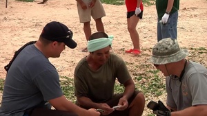 Soldiers Help Clean up Beach