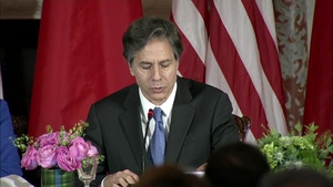 Press Briefing on Trade and Investment with Secretary Pritzker, Chinese