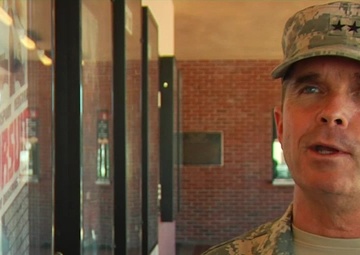 HRC Commanding General MG Seamands