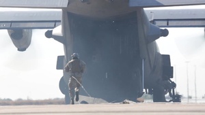 U.S. Air Force, Australian Army Practice Refueling during Talisman Sabre