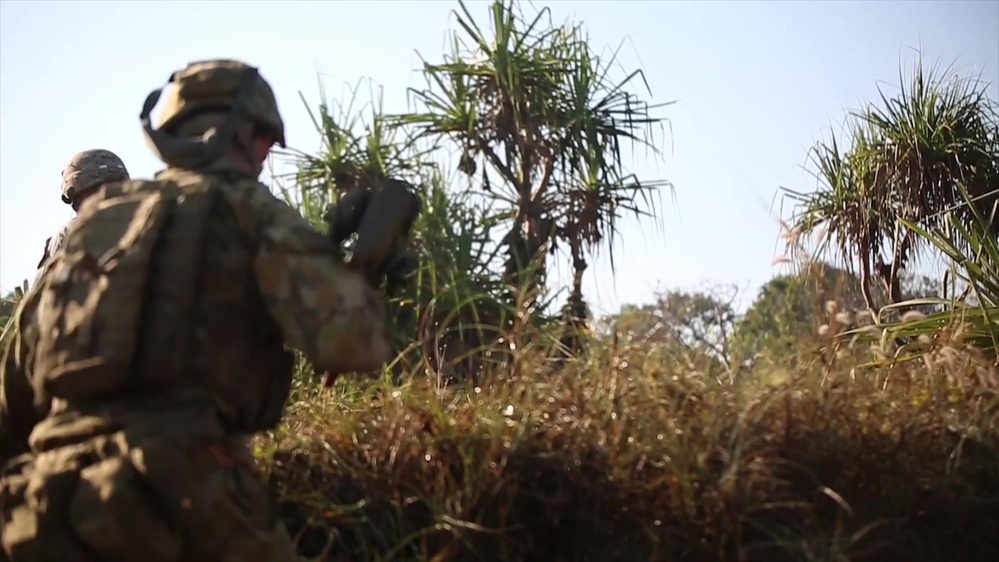 DVIDS - Video - Beachfront Assault Tests U.S. and Australian Alliance